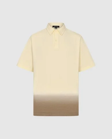 Men's polo shirt with short sleeves and collar